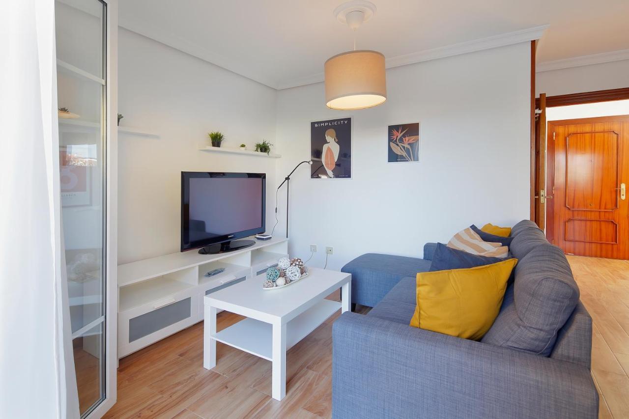 Villa 158A Triplex Rinconin con piscina Gijón Esterno foto